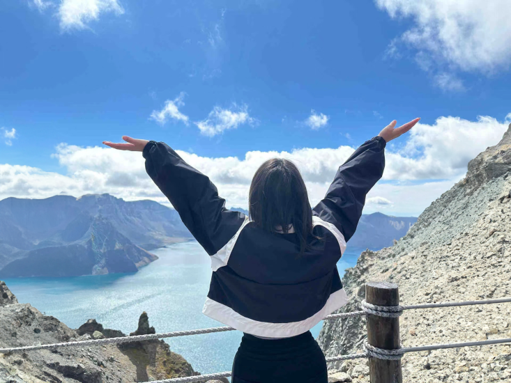 旅行团购达人玩法，10W+素材一键操作，只需要一部手机就能月入过万！睿集资源栈-网赚项目-副业赚钱-互联网创业-资源整合睿集资源栈